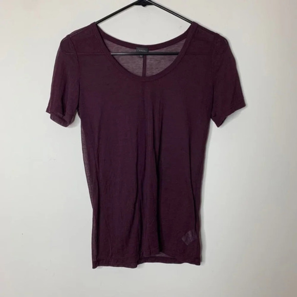 Aritzia Babaton T-shirt Top Sheer Mesh Short Sleeve Crew neck Maroon Size XS - Picture 4 of 9